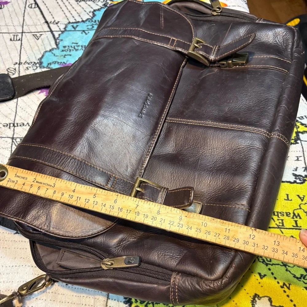 Samsonite Colombian Leather Flapover Laptop Case travel brown classic